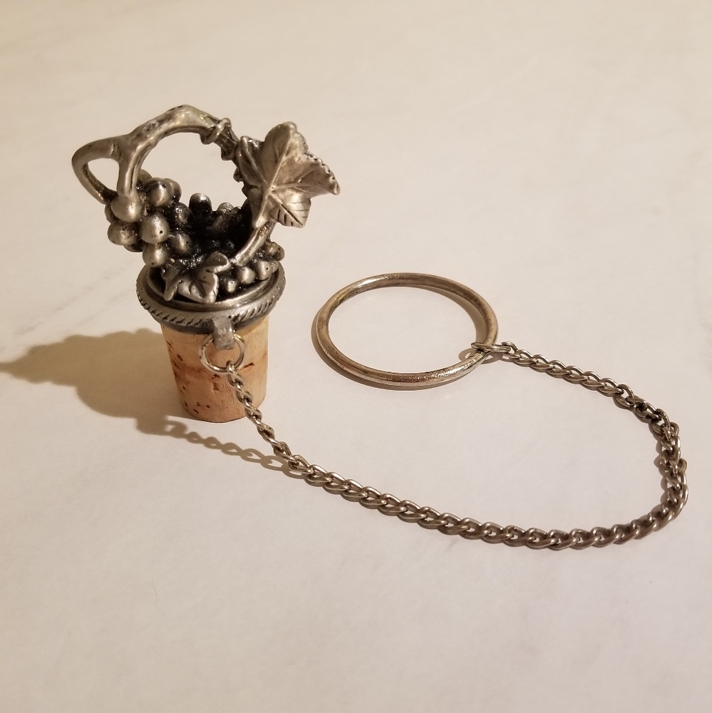 Vintage Wine Stopper - Picture 2 of 3